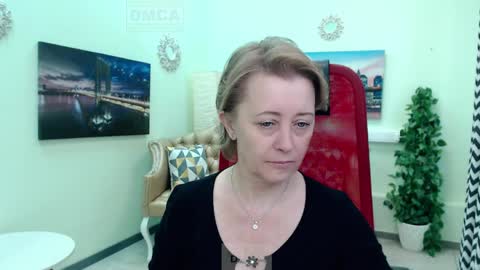 Mona online show from April 7, 11:12 am