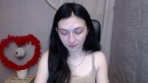 monakali online show from March 11, 7:14 am