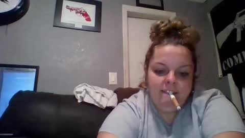 monamakeumoana88 online show from November 22, 1:04 am