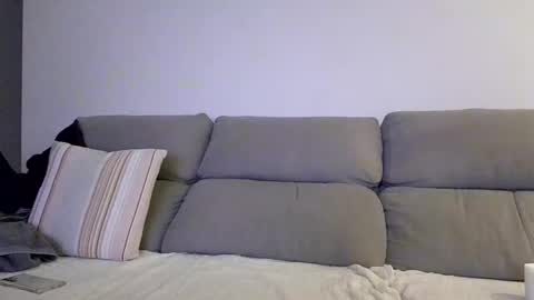 MonicaLuigi online show from April 9, 8:58 pm