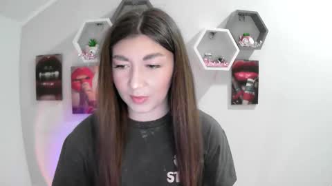 sweet girl and shine body online show from September 10, 6:03 am