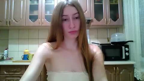 Monica online show from February 20, 9:28 pm