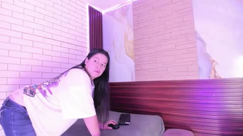 monickhot303av online show from January 8, 5:46 am