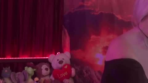 Monika    online show from December 13, 5:16 am