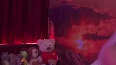 Monika    online show from December 8, 2:35 am