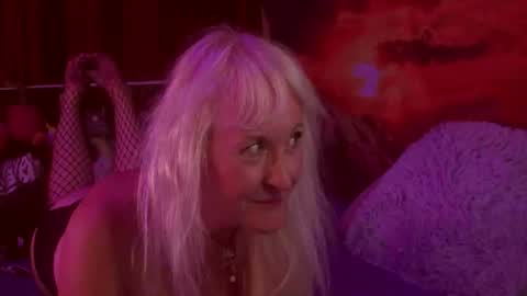 Monika    online show from September 29, 1:59 am