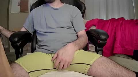 monkey_4u online show from February 12, 3:27 pm