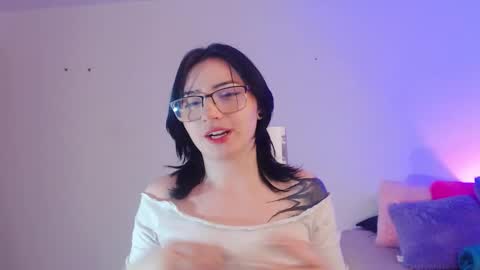 montreal_18 online show from February 9, 1:31 am