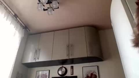 moodiemira online show from March 17, 1:27 pm