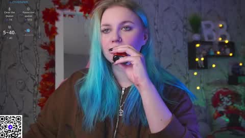 Emilia online show from September 15, 9:22 am