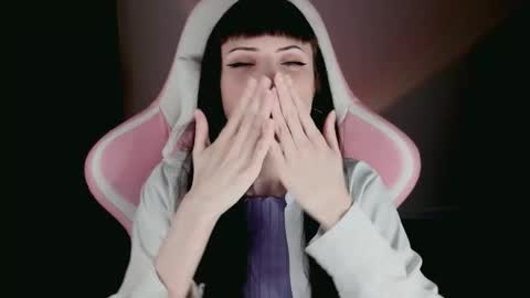  sophie  online show from May 30, 9:02 pm
