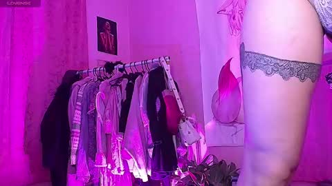 Nicky  online show from September 23, 8:08 am