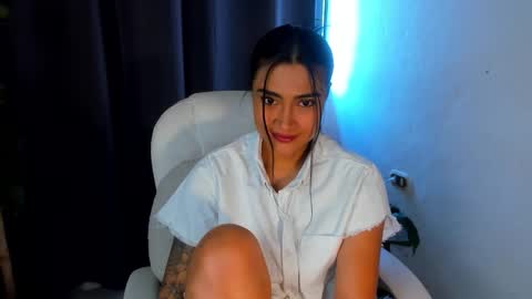 moonie_baddie31 online show from September 24, 5:09 pm