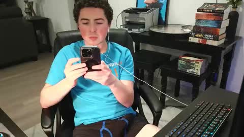 moonlighter7 online show from February 1, 2:30 am