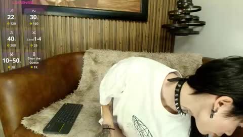 morganevans_t online show from February 13, 10:13 pm