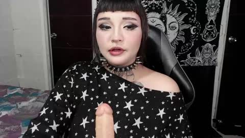 Morgan Moon online show from April 22, 6:37 pm