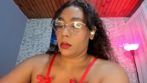 Snapshot of morochaa_fire chatting on September 19, 11:36 am Morocha  online show from September 19, 11:36 am