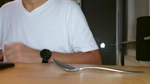 Morris online show from October 23, 8:05 am