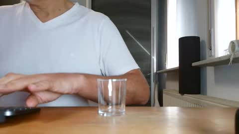 Morris online show from October 16, 10:26 am