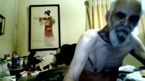 mostlynormalguy54793135 online show from June 22, 1:55 am