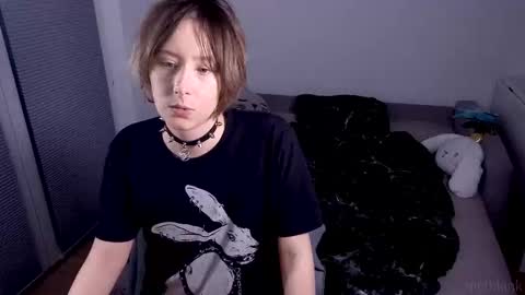 mothkink Moth  -  online show from February 9, 7:16 pm