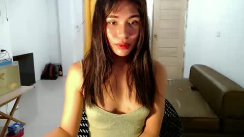mouiline_rouge69 online show from March 8, 1:50 am