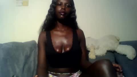 moun_chrie online show from November 29, 2:58 pm