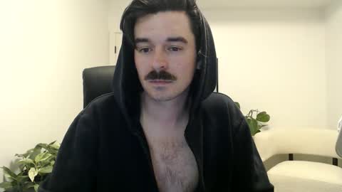 moustachematt online show from May 22, 3:57 am
