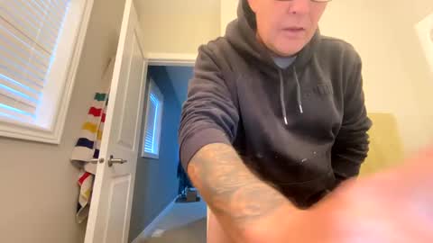 Urethra Lover online show from November 17, 9:06 pm