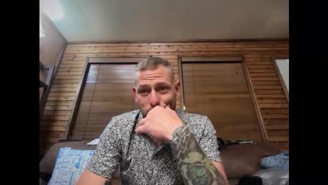 mr_anonymous025 online show from March 29, 9:33 am