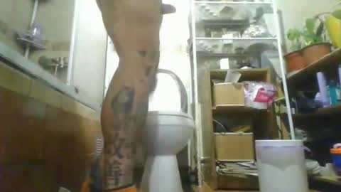 mr_asgardian_cock online show from November 13, 4:53 pm