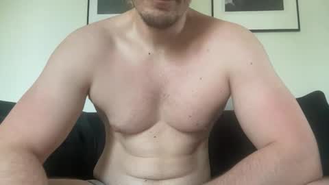 mr_bigcockk_ online show from May 3, 2:23 pm