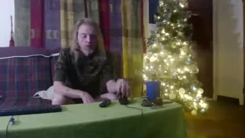 mr_happy12 online show from December 26, 4:21 am