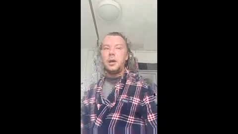 mr_i_ online show from May 15, 8:56 am