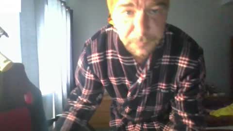 Snapshot of mr_i_ chatting on September 14, 10:06 am mr_i_ online show from September 14, 10:06 am