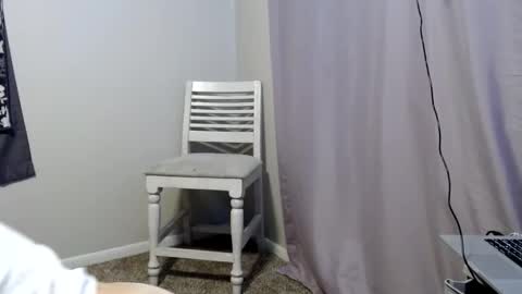 whateveryouwant online show from December 11, 7:42 am