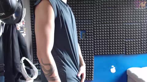 Call me Angel please online show from April 8, 5:16 pm