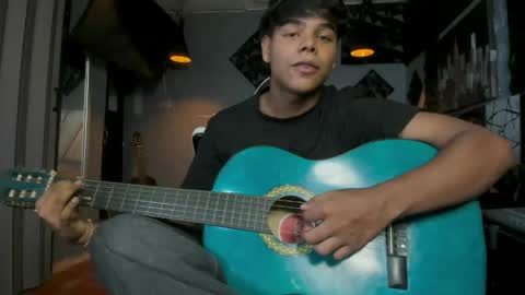 mr_mois online show from May 16, 6:32 am