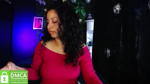 Mr  Mrs Curie online show from February 25, 10:13 pm