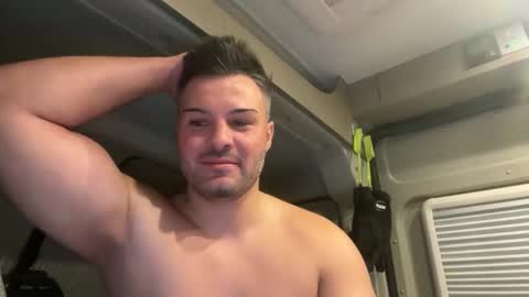 mr_niceguy100 online show from February 12, 1:53 am