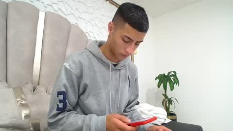 Mr Porn  online show from May 28, 1:58 am