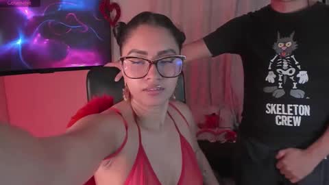 Mr.  Mrs. Smith  online show from September 20, 3:31 am