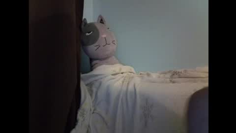 mrazilda online show from March 5, 5:44 pm