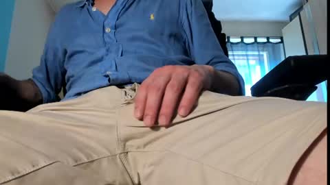 Benjy online show from July 6, 8:11 am