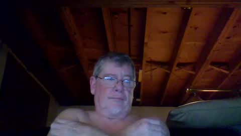 mrblade666 online show from October 6, 1:29 pm