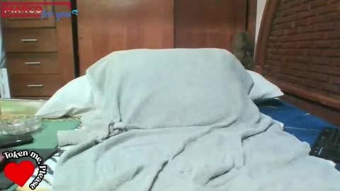 mrcforyou online show from October 31, 5:57 pm