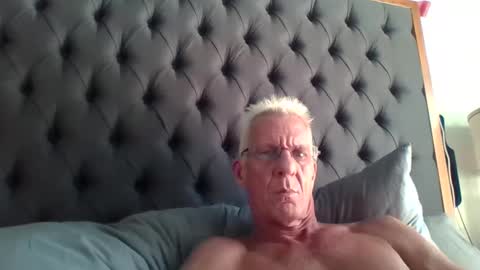 Snapshot of mrfuntime4you chatting on March 1, 7:37 pm MrFunTimeforYou online show from March 1, 7:37 pm