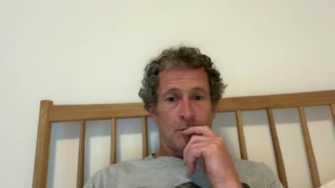 mrgoodkat79 online show from June 18, 9:25 am