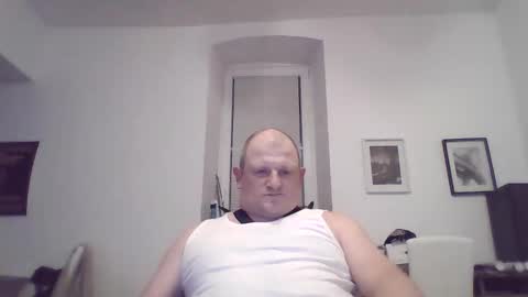 mrhotsex69 online show from October 19, 11:53 pm