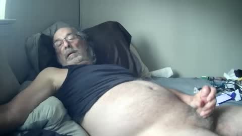 mrjames59 online show from April 18, 2:08 pm